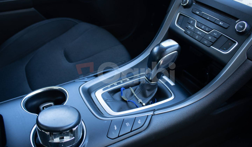 Ford Mondeo 2.0L Duratec Hybrid (130kW)