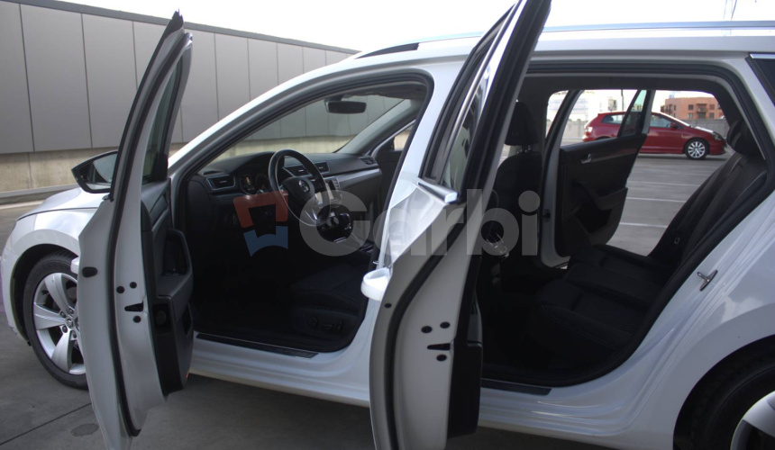 Škoda Superb Combi 2.0 TDI 190k 4x4 Style DSG EU6