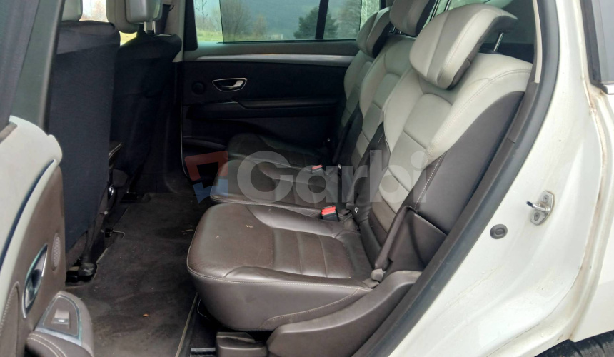 Renault Espace Energy dCi 160 Initale Paris EDC