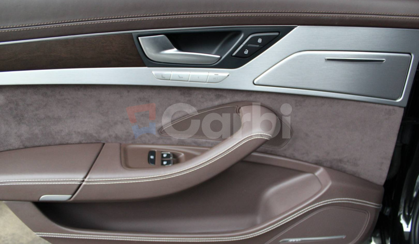 Audi A8 3.0 TDI V6 DPF clean diesel quattro tiptronic
