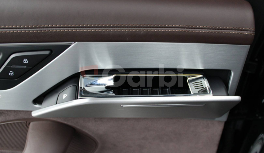 Audi A8 3.0 TDI V6 DPF clean diesel quattro tiptronic