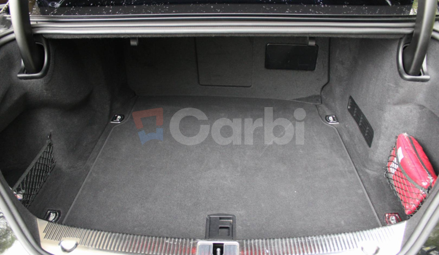 Audi A8 3.0 TDI V6 DPF clean diesel quattro tiptronic