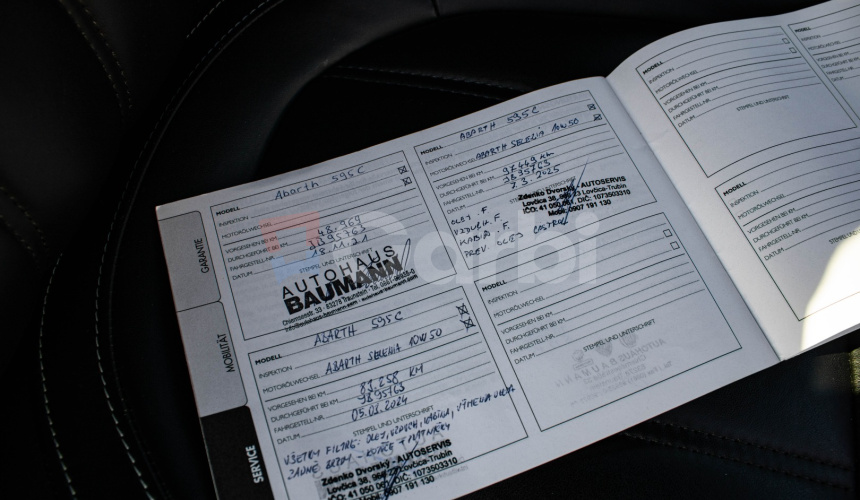 Abarth 595c Cabrio 107kW M5 Record Monza