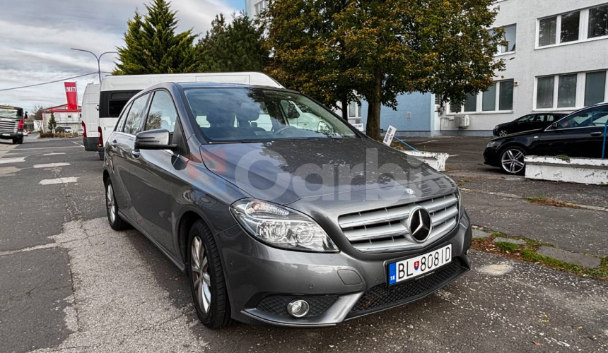 Mercedes-Benz B trieda 180 A/T