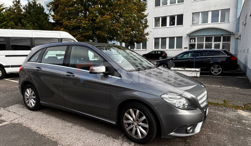Mercedes-Benz B trieda 180 A/T