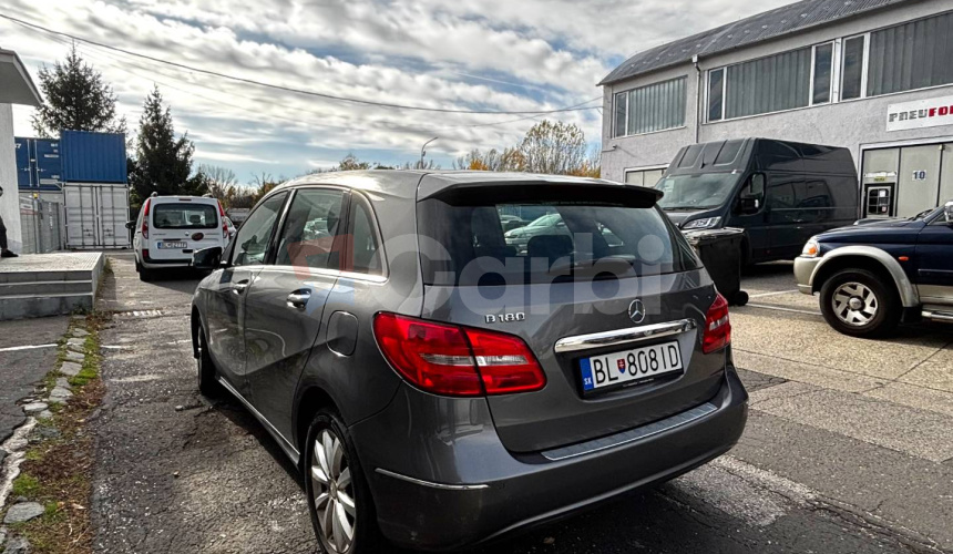 Mercedes-Benz B trieda 180 A/T
