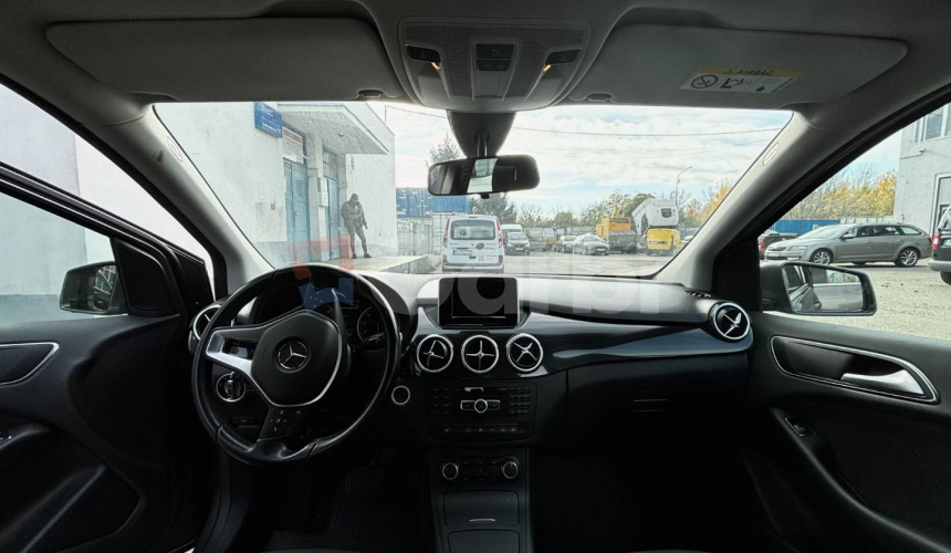 Mercedes-Benz B trieda 180 A/T