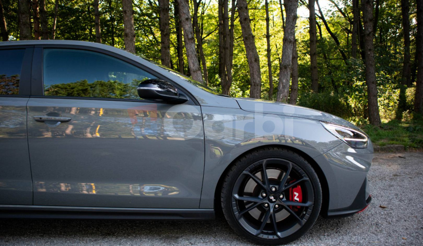 Hyundai i30 N 2.0 T-GDi N Performance A/T
