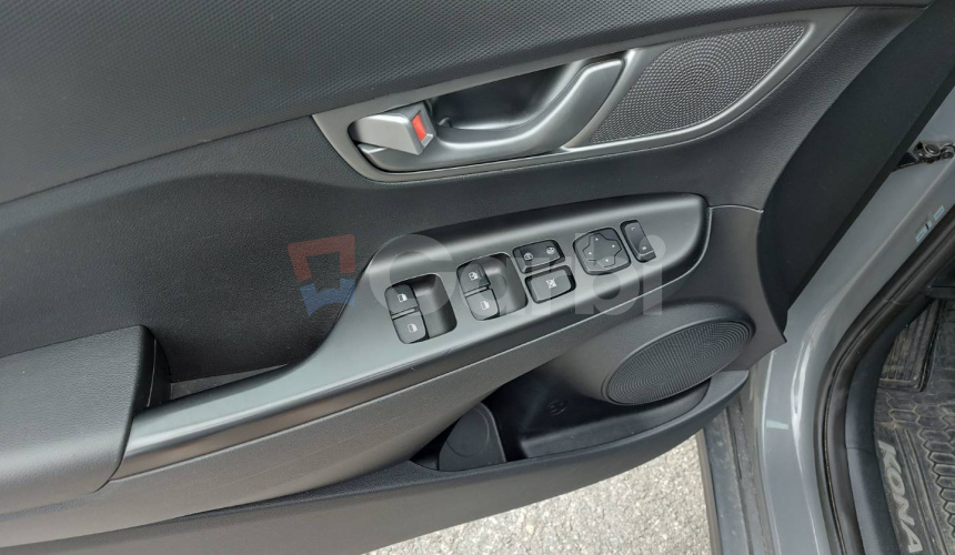 Hyundai Kona Electric 100