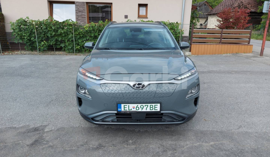 Hyundai Kona Electric 100