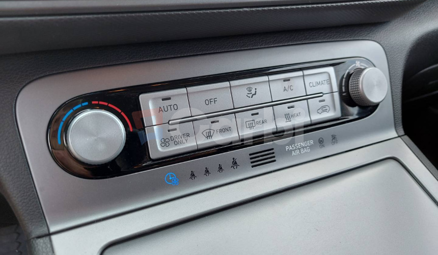 Hyundai Kona Electric 100