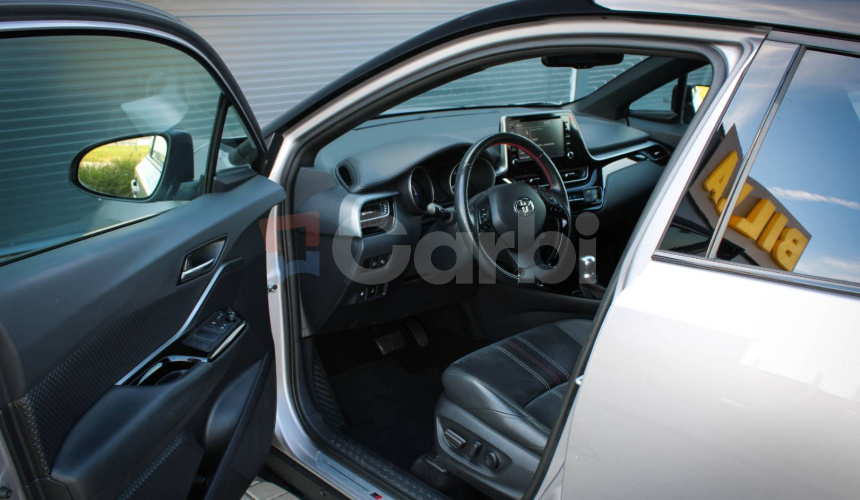 Toyota C-HR Hybrid GR Sport e‑CVT SR vozidlo