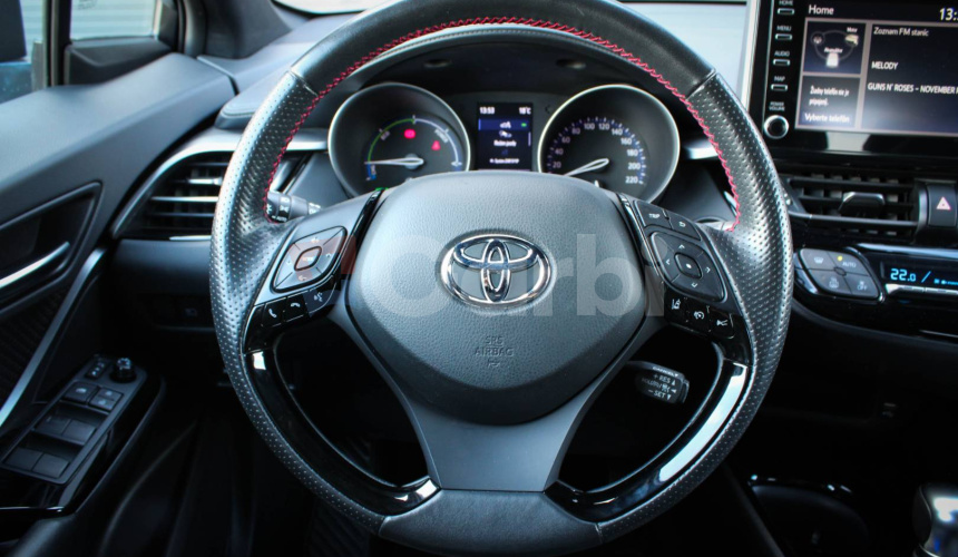 Toyota C-HR Hybrid GR Sport e‑CVT SR vozidlo