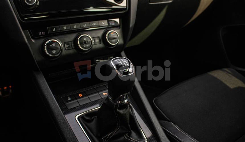 Škoda Octavia Combi 2.0 TDI DPF RS