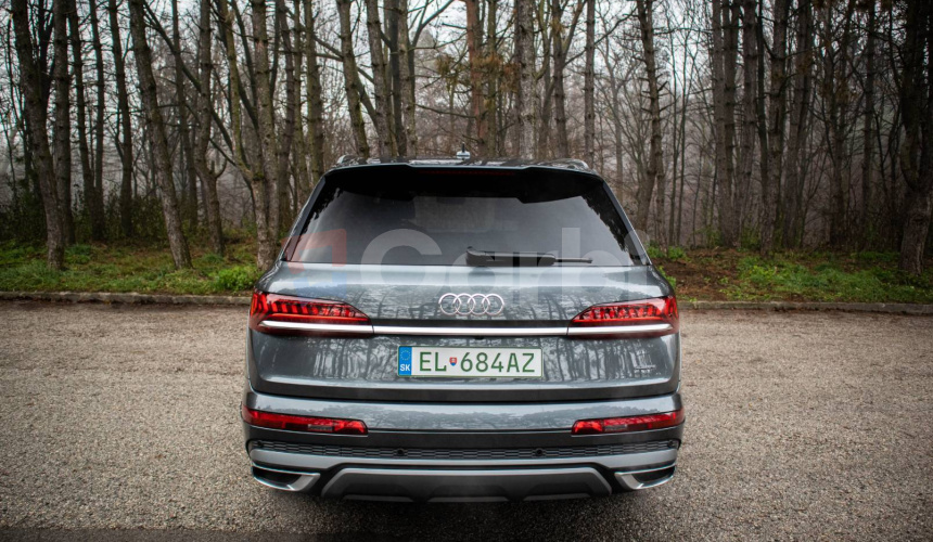 Audi Q7 55 3.0 TFSI e PHEV S line quattro tiptronic