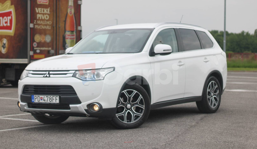 Mitsubishi Outlander 2.2 DI-D Instyle A/T