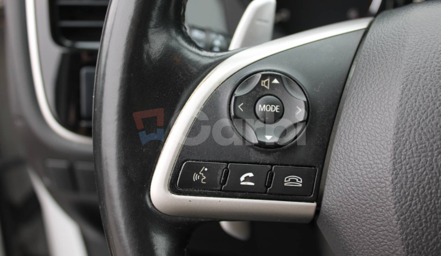 Mitsubishi Outlander 2.2 DI-D Instyle A/T