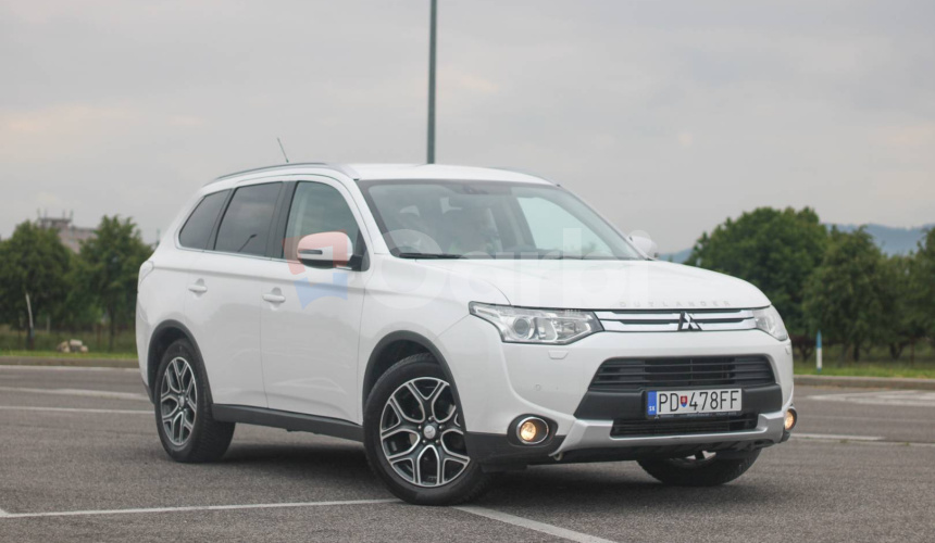 Mitsubishi Outlander 2.2 DI-D Instyle A/T