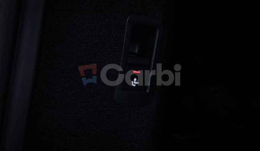 Audi S6 Avant 3.0 TDI V6 Tiptronic Quattro RS sedadlá, Vzduch, Pano, Webasto, B&O, ŤZ