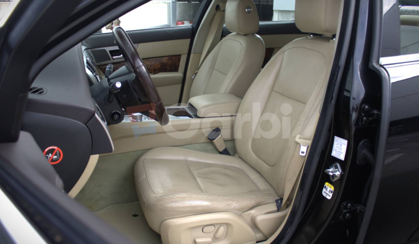 Jaguar XF 3.0D S V6 Luxury