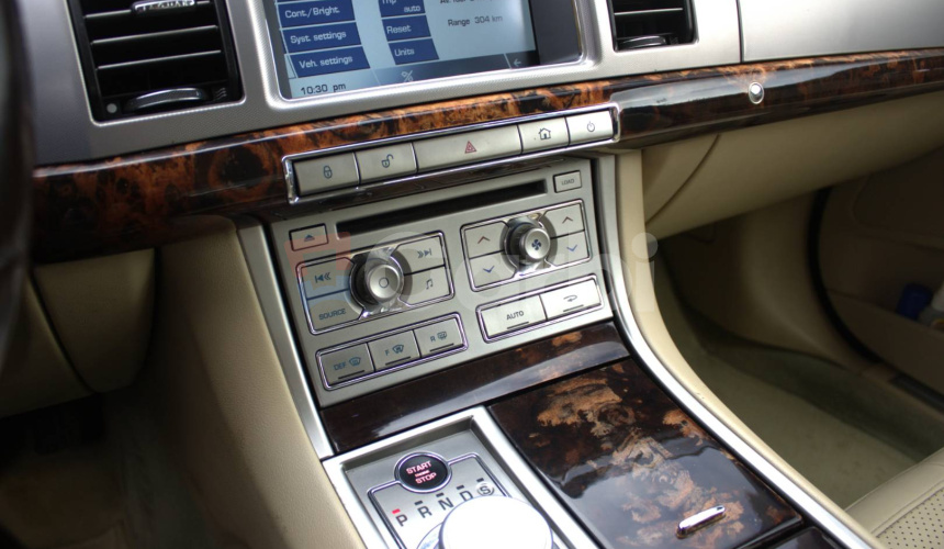 Jaguar XF 3.0D S V6 Luxury