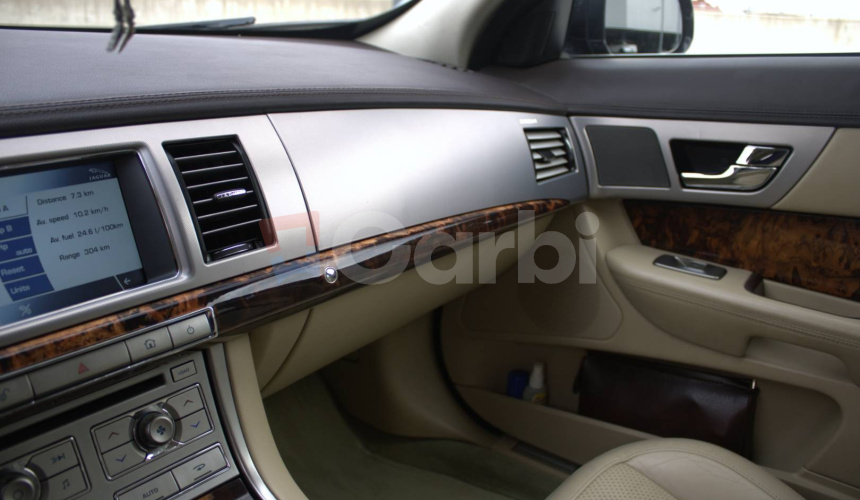 Jaguar XF 3.0D S V6 Luxury