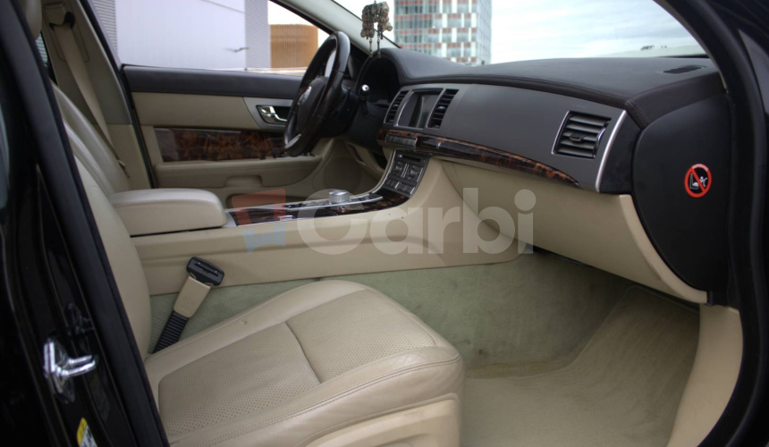 Jaguar XF 3.0D S V6 Luxury