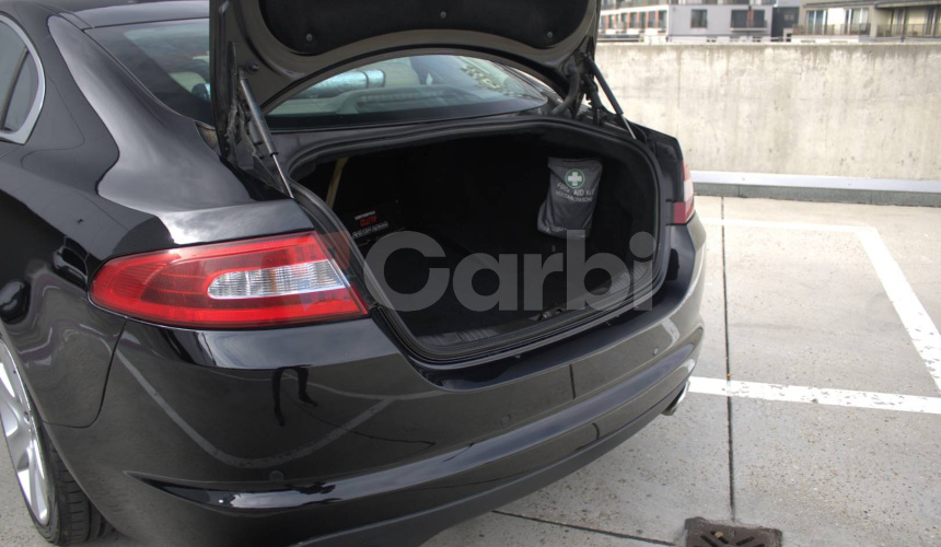 Jaguar XF 3.0D S V6 Luxury