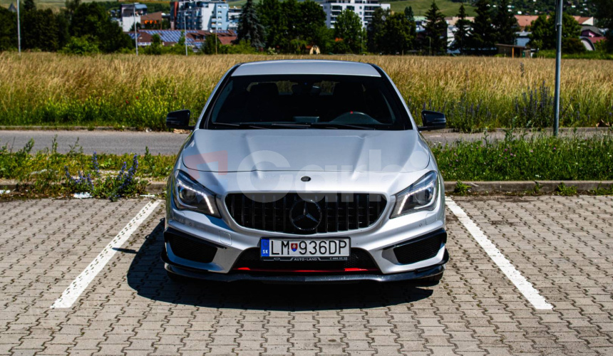 Mercedes-Benz CLA Kupé 45 AMG 4matic