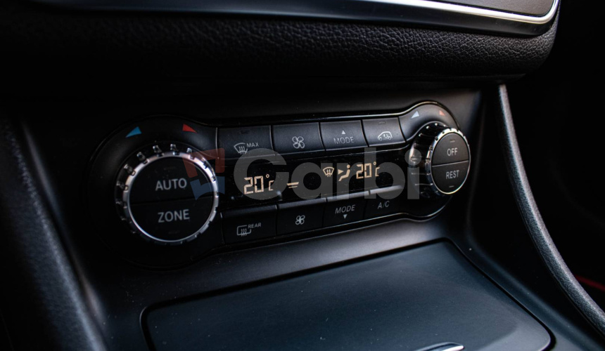 Mercedes-Benz CLA Kupé 45 AMG 4matic