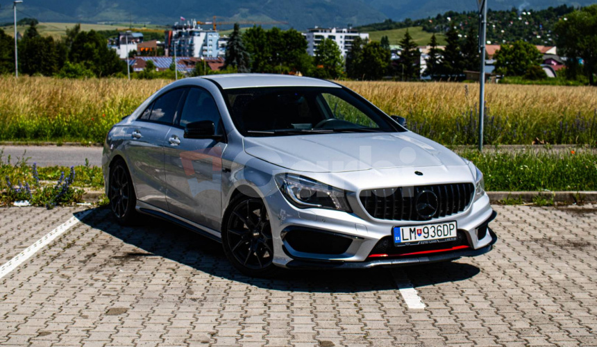 Mercedes-Benz CLA Kupé 45 AMG 4matic