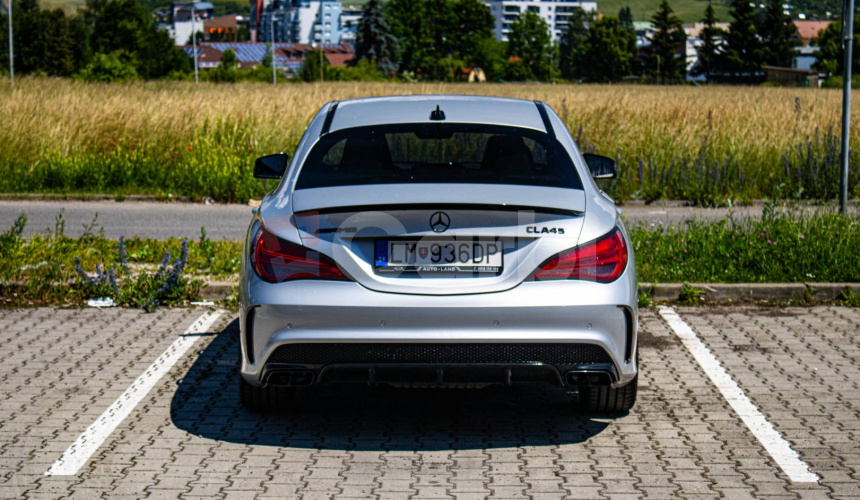 Mercedes-Benz CLA Kupé 45 AMG 4matic