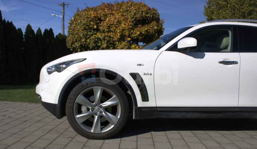 Infiniti QX70 3.0D Premium 175kw AT7