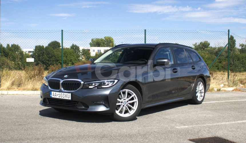 BMW Rad 3 Touring 318d mHEV A/T