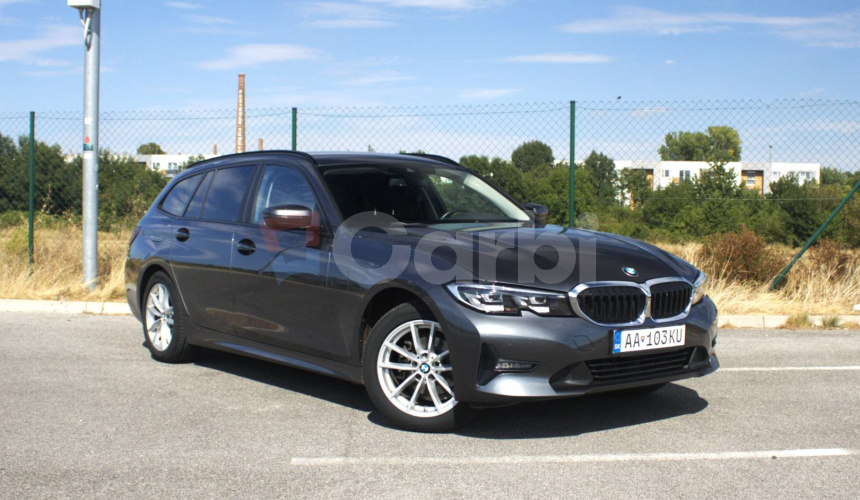 BMW Rad 3 Touring 318d mHEV A/T