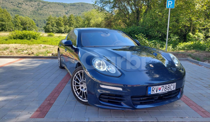 Porsche Panamera S