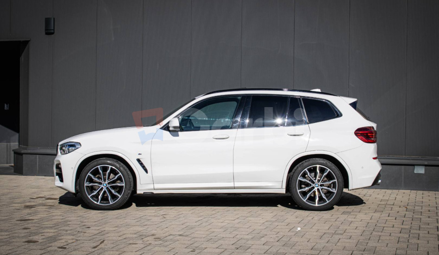 BMW X3 xDrive 20d Msport, Panoráma, HUD, Keylles-go, ambient, El ťažné, po servise