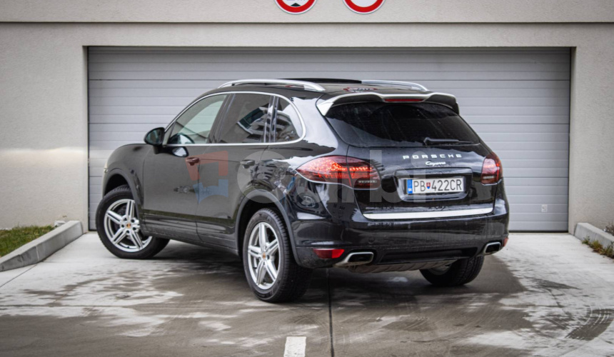 Porsche Cayenne Diesel Platinum Edition, Slovenské, Panoráma, Odvetrávanie, Vzduch, DPH