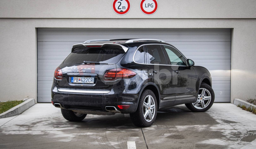 Porsche Cayenne Diesel Platinum Edition, Slovenské, Panoráma, Odvetrávanie, Vzduch, DPH