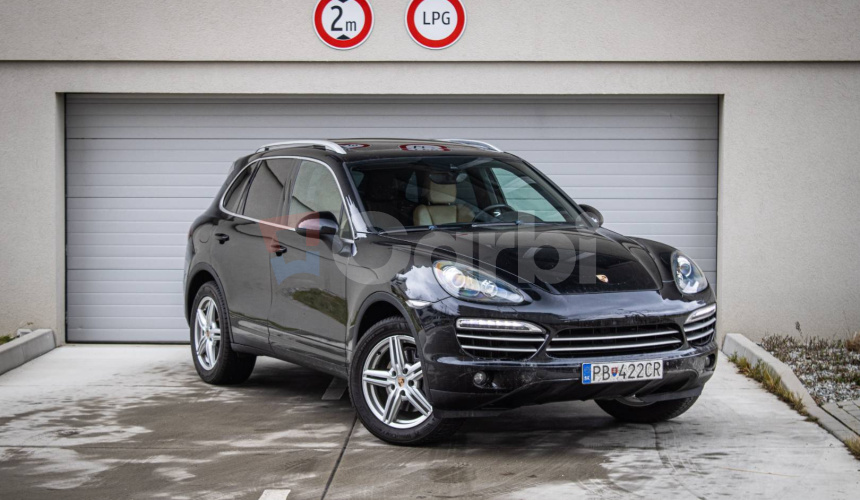 Porsche Cayenne Diesel Platinum Edition, Slovenské, Panoráma, Odvetrávanie, Vzduch, DPH