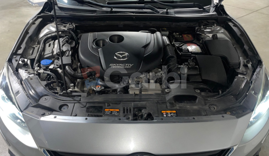Mazda 3 2.2 Skyactiv -D150 Attraction