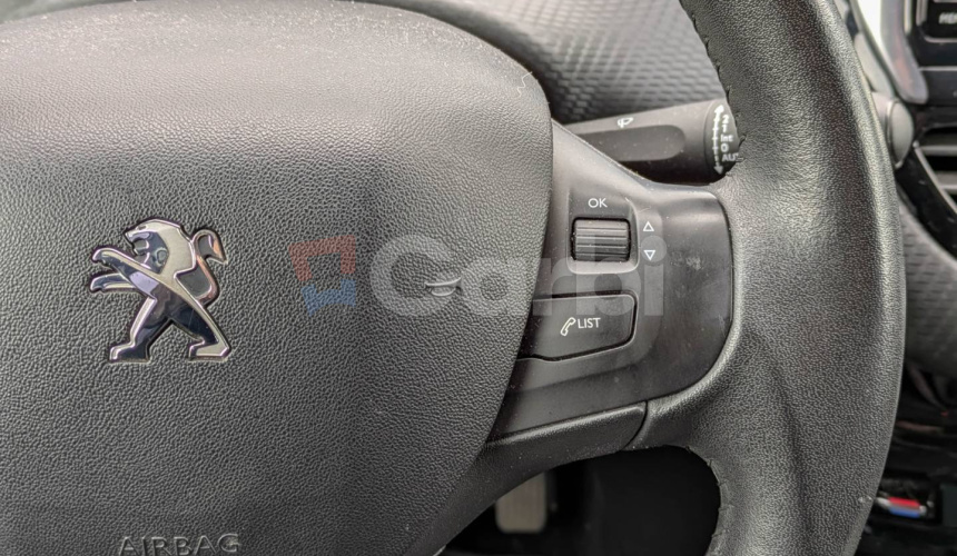 Peugeot 2008 1.2 PureTech 130 S&S Allure, 96kW, M6, 5d.