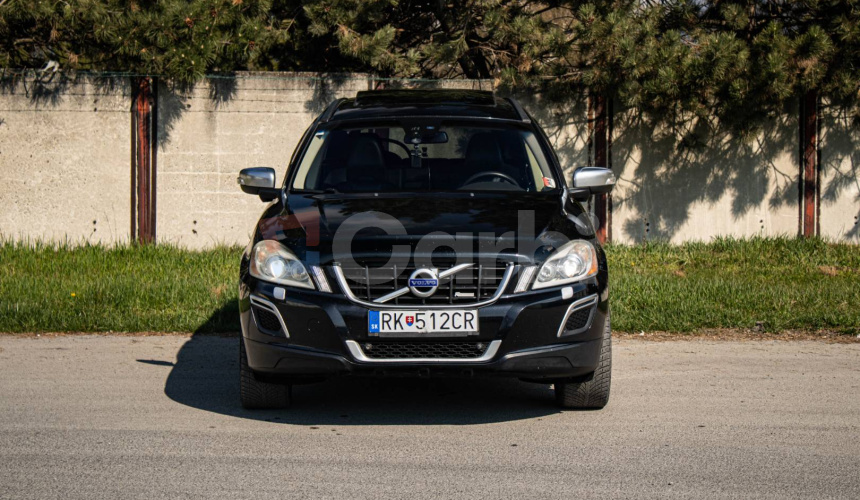 Volvo XC60 T-6 304k AWD R-Design Geartronic