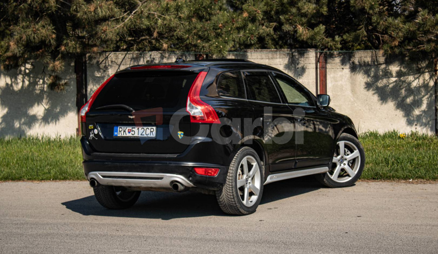 Volvo XC60 T-6 304k AWD R-Design Geartronic