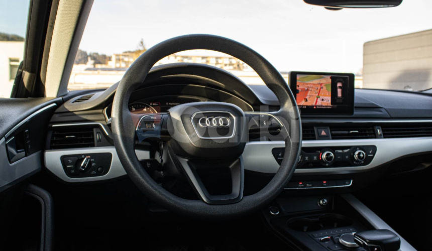Audi A4 Avant 2.0 TDI Design S tronic