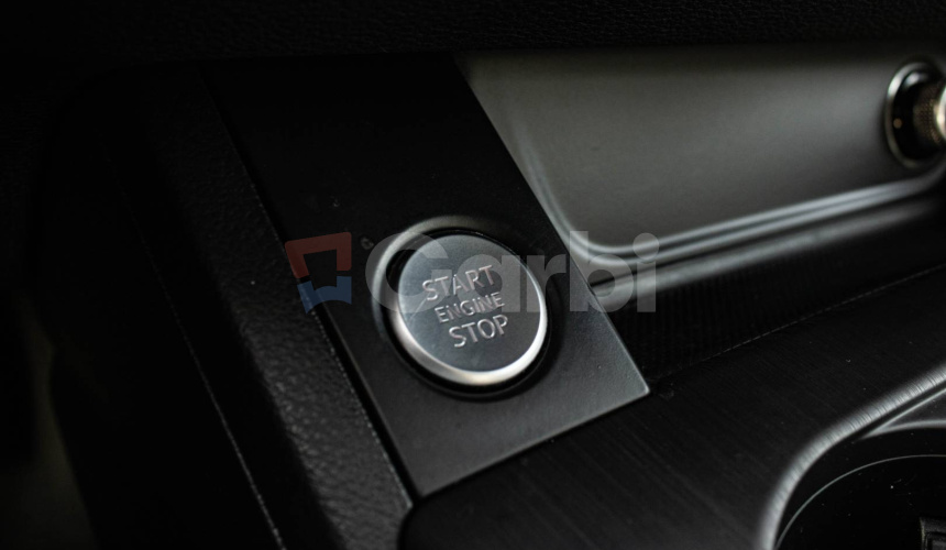 Audi A4 Avant 2.0 TDI Design S tronic