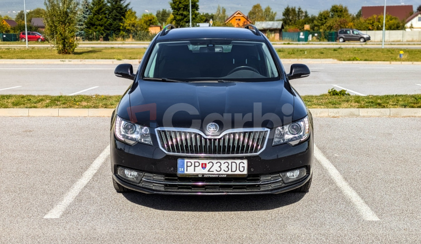 Škoda Superb Combi 2.0 TDI 125kW, A6