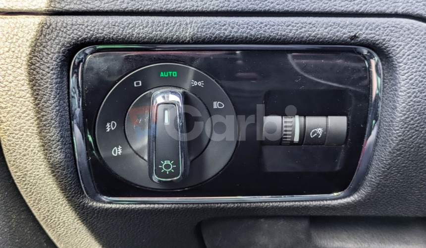 Škoda Superb Combi 2.0 TDI 125kW, A6