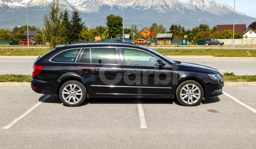 Škoda Superb Combi 2.0 TDI 125kW, A6