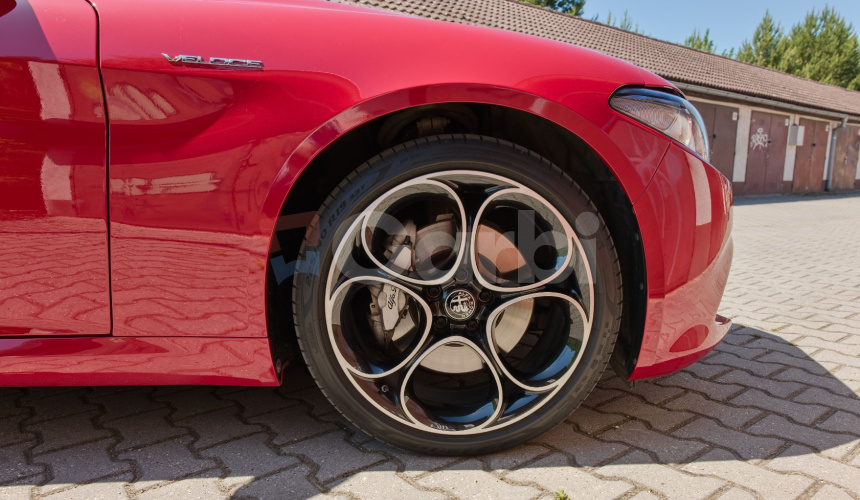 Alfa Romeo Giulia 2,0T 206kW AT8 Q4 4x4 VELOCE